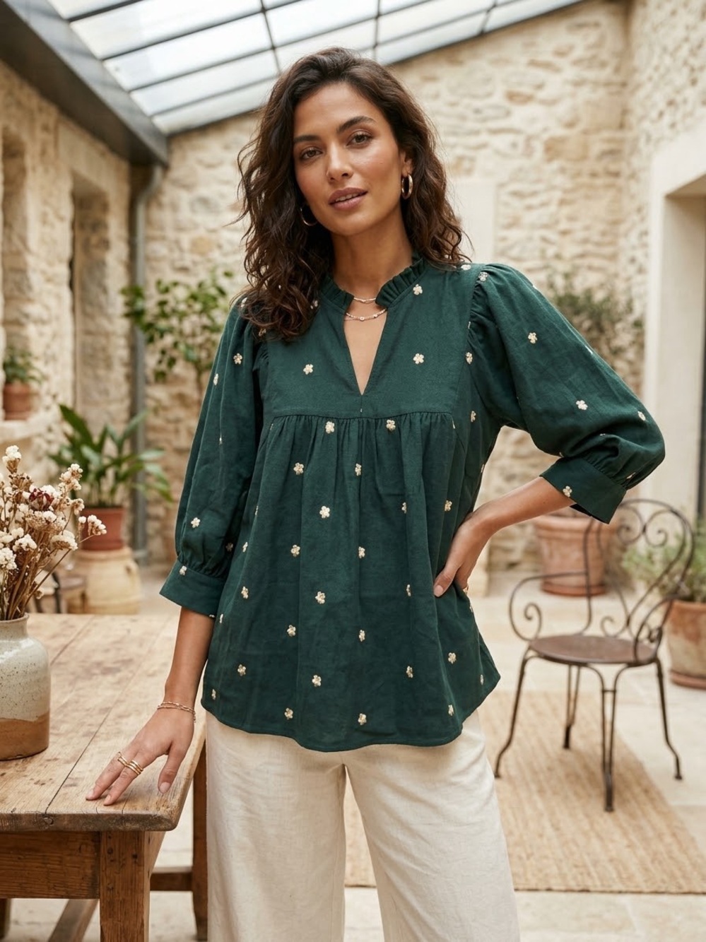 Entra Women’s Green Floral Embroidered V-Neck 3/4 Puff Sleeve Blouse L
